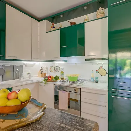 Ferienhaus The Emerald Family Retreat With Private Garden - Happy
