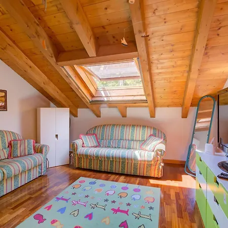 Tatil Evi The Emerald Family Retreat - Happy