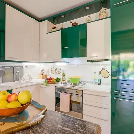 The Emerald Family Retreat With Private Garden - Happy Ferienhaus *