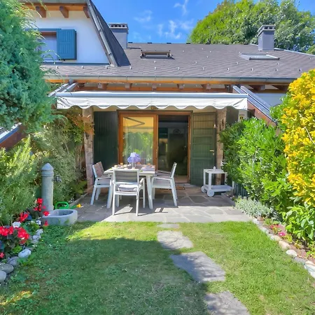 The Emerald Family Retreat With Private Garden - Happy Gignese