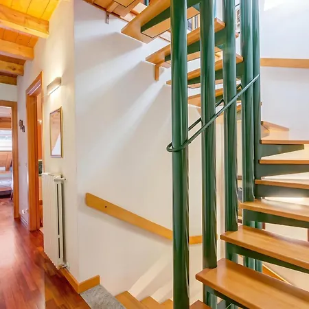 The Emerald Family Retreat With Private Garden - Happy Ferienhaus