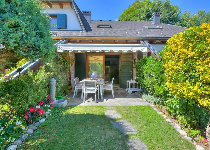 Semesterbostad The Emerald Family Retreat - Happy