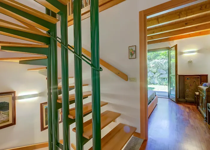 The Emerald Family Retreat - Happy Semesterbostad