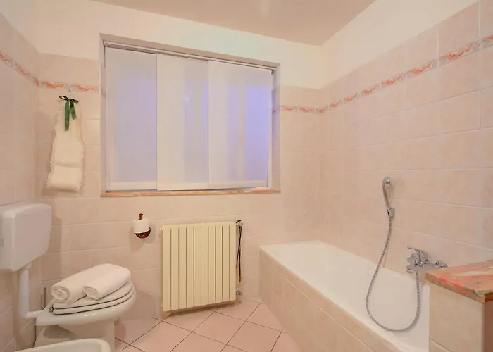 Semesterbostad The Emerald Family Retreat - Happy *