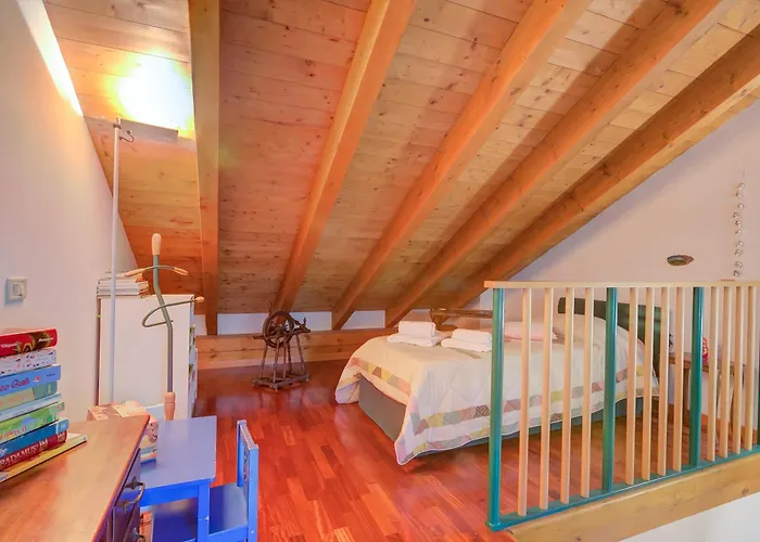 The Emerald Family Retreat - Happy Gignese